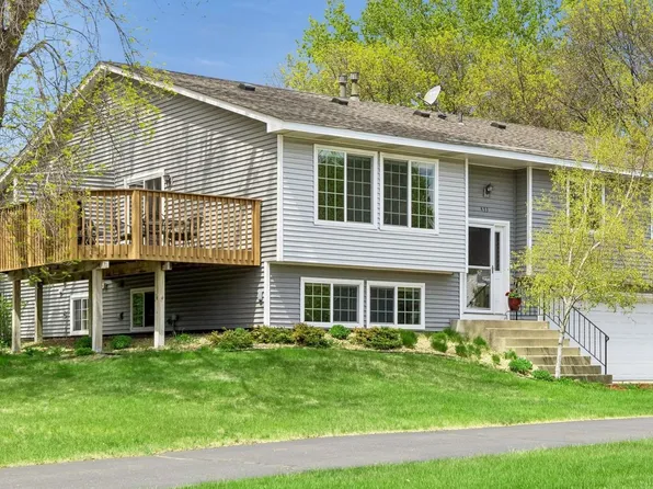 433 97th Ln NE, Blaine, MN 55434