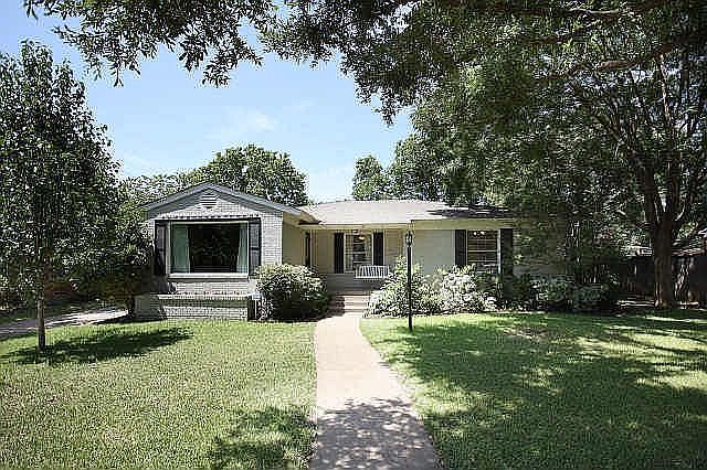 1st image of 4149 Beechwood Ln