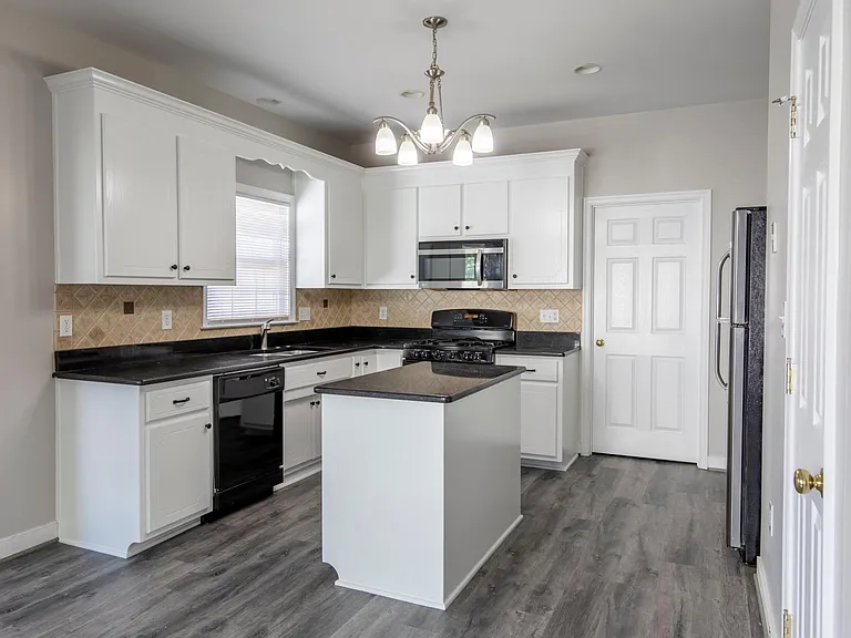 1716 Lakeview Ave — Photo 21