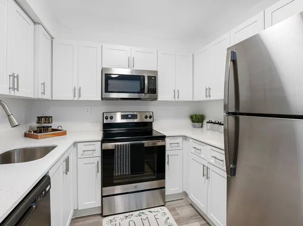 Breezes at Palm-Aire