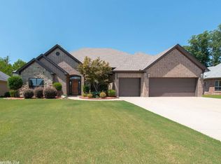 125 River Valley Loop, Maumelle, AR 72113