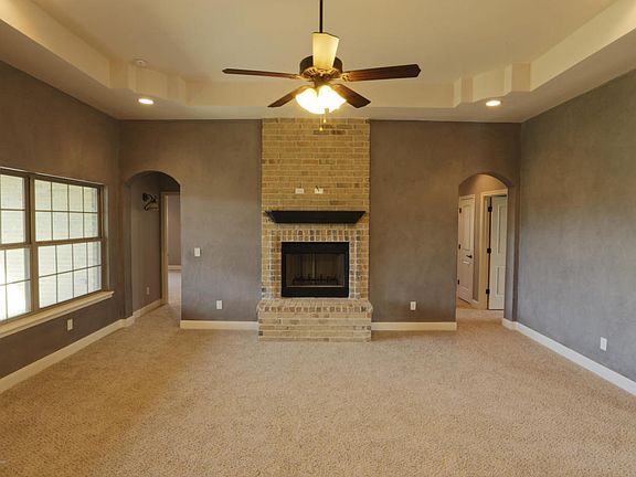 5th image of 7502 Albany Dr