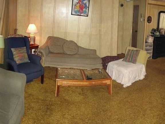 3rd image of 411 Los Encinos Ave