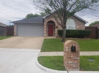 6412 Brookcrest Dr, Arlington, TX 76018