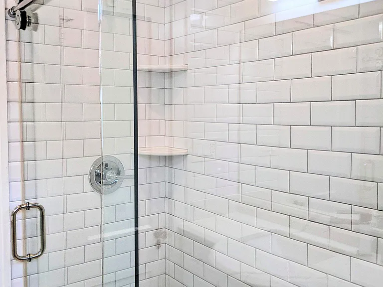 1010 Peden St #1 — Photo 4