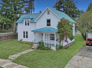 836 W 3rd St, Newport, WA 99156