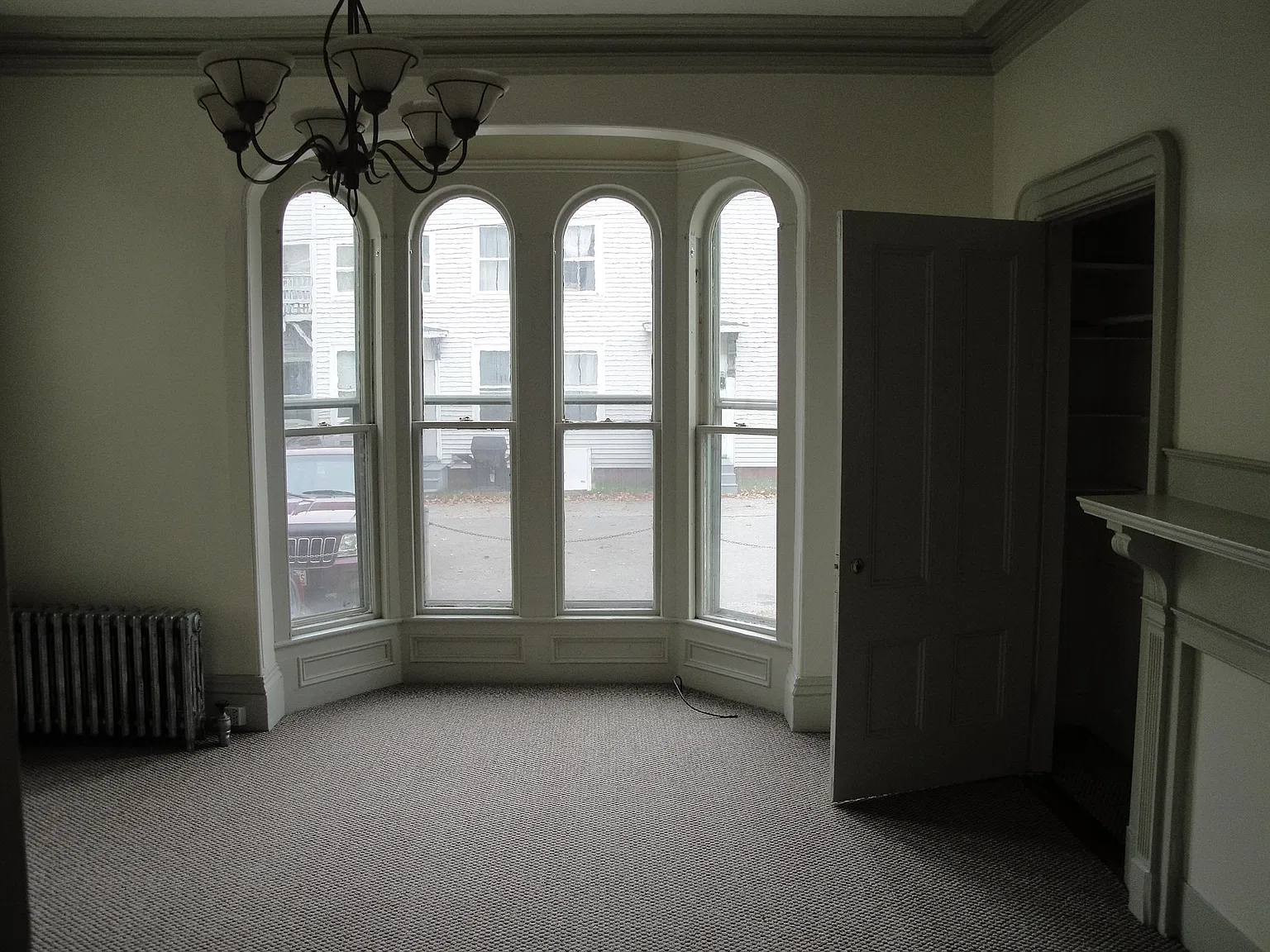 2 bed, $1,900 — Photo 1