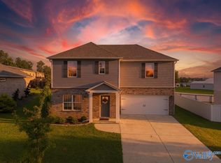 106 Briarwood Ln, Glencoe, AL 35905
