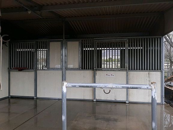 2 stall barn