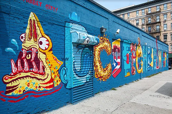 Rented by REAL New York | media 18