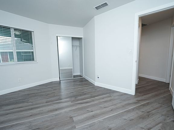 5th image of 3401 Hidden Oak Ct #387