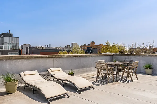 Rented by Brick&Mortar | media 12