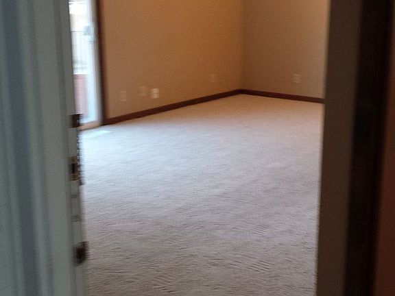 3rd image of 1901 Indian Hills Dr APT 6