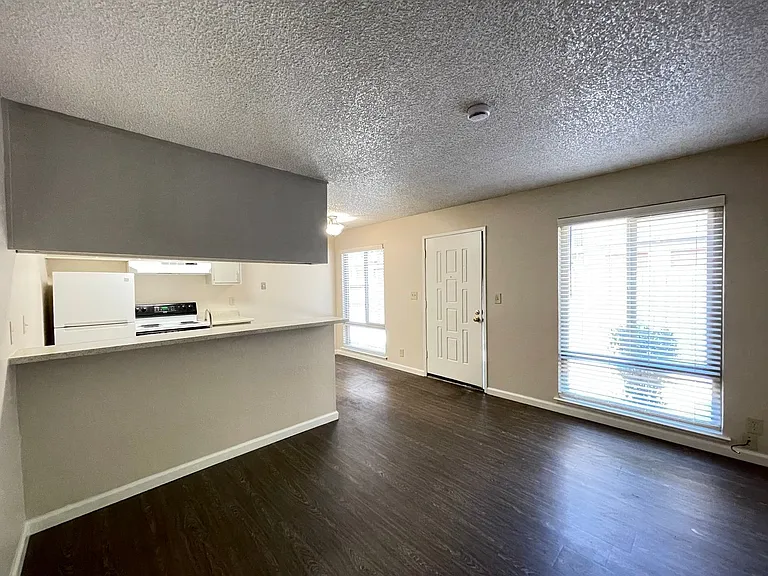 2114 H Street, Sacramento — Photo 9