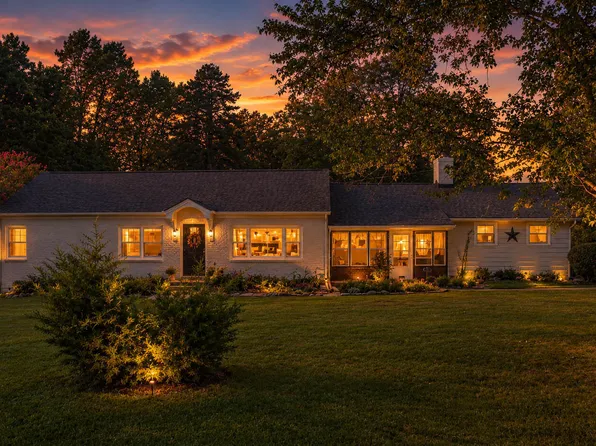 201 W Ford Valley Rd, Knoxville, TN 37920