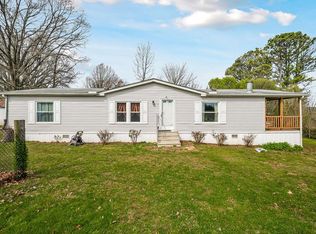 9754 Old Kentucky Rd, Sparta, TN 38583