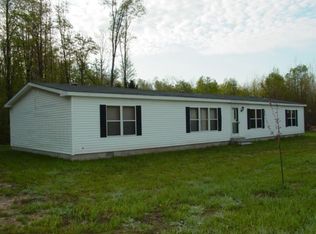 7501 Cadillac Hwy, Benzonia, MI 49616