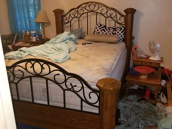 3rd image of 2306 Aggie Dr