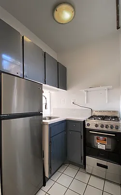 Rented by Corcoran | media 6