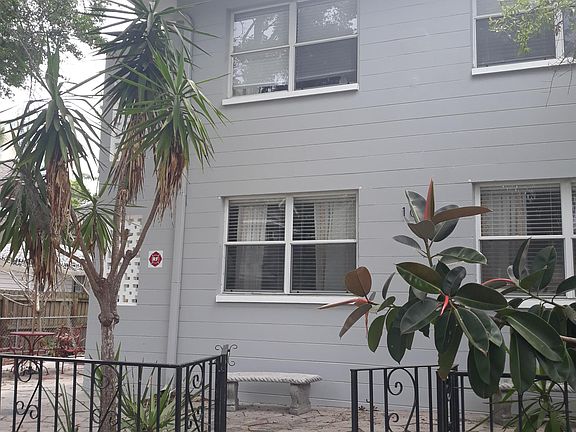 2nd image of 108 7th Ave N APT 4