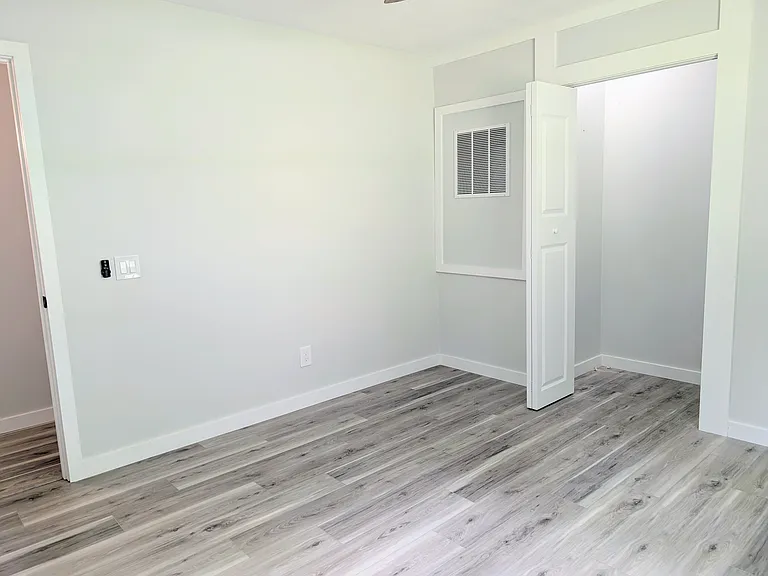 130 Hillside Dr — Photo 26
