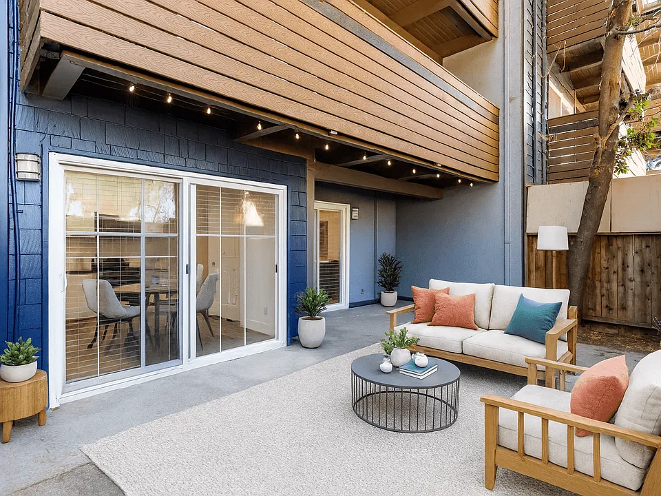 Some images have been virtually staged for illustrative purposes. Apartments are leased unfurnished.
