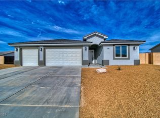4900 Ridgewood Dr, Pahrump, NV 89061