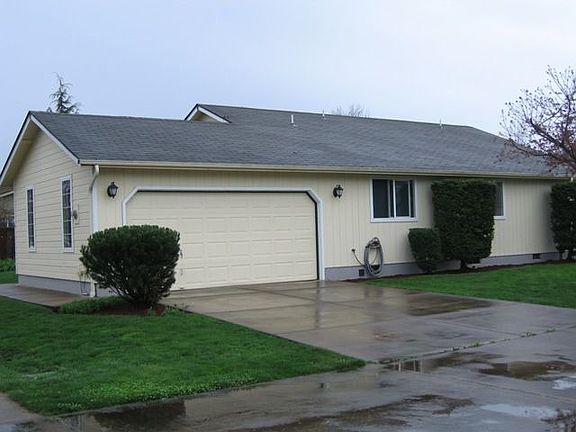 Garage and Side View