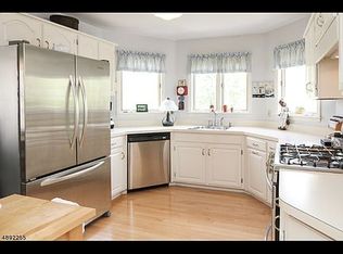 15 Saint Lukes Pl, Montclair, NJ 07042