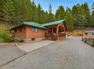 10 Estabrook Ln, Trinity Center, CA 96091