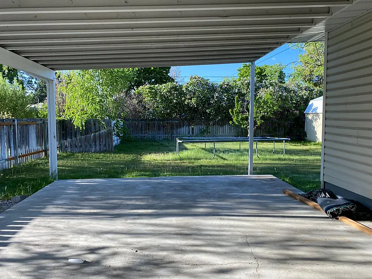 1451 Lynnwood Ave — Photo 20