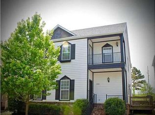 3706 W Cherokee Rd, Rogers, AR 72758