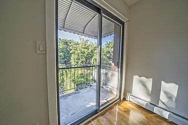 Rented by Level Group