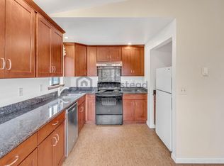 10401 Holman Rd N APT 3B, Seattle, WA 98133