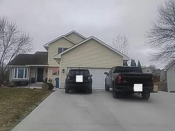 3740 Fox Trl, Saint Bonifacius, MN 55375