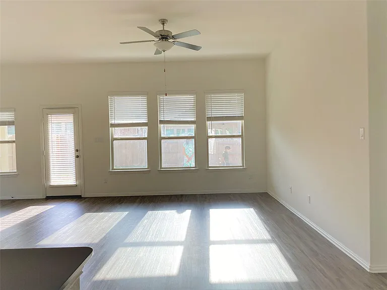 1309 Terrace View Dr — Photo 9