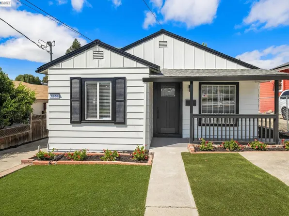 2231 La Salle St, Martinez, CA 94553