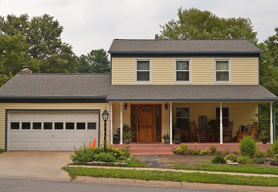 2nd image of 5430 Hesperus Dr