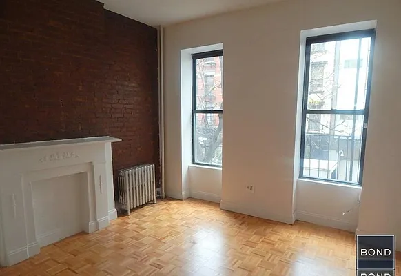 Rented by Bond New York | media 4