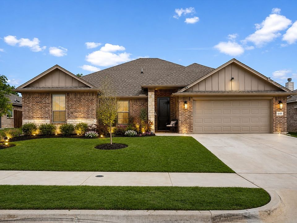 1st image of 640 Mooney Dr