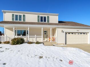 304 Natwick Ln, Schaumburg, IL 60193