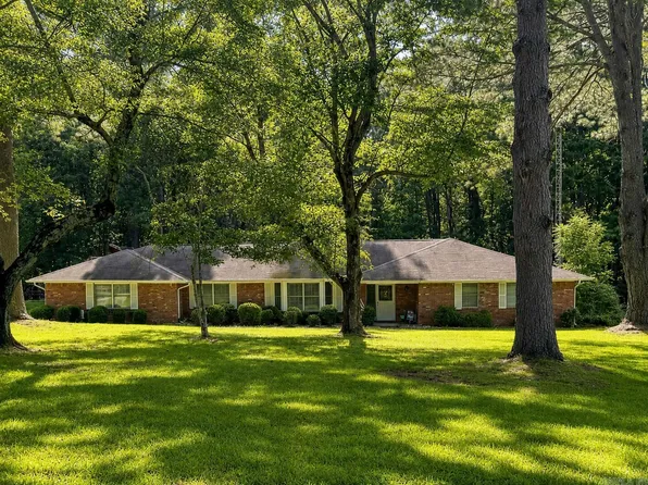 12500 Meyer Rd, Mabelvale, AR 72103