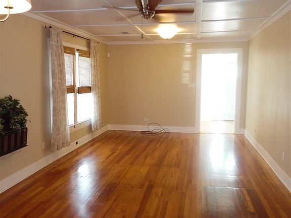 4th image of 421 N N St