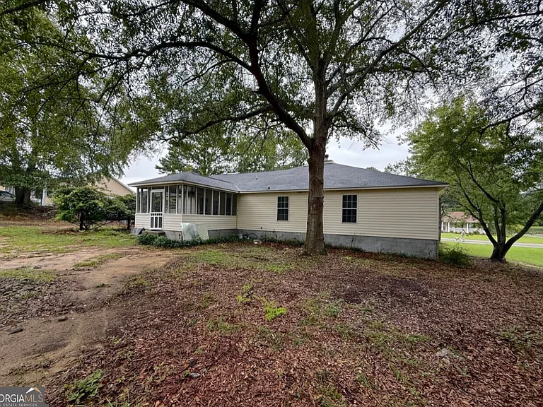 105 Mockingbird Dr — Photo 9