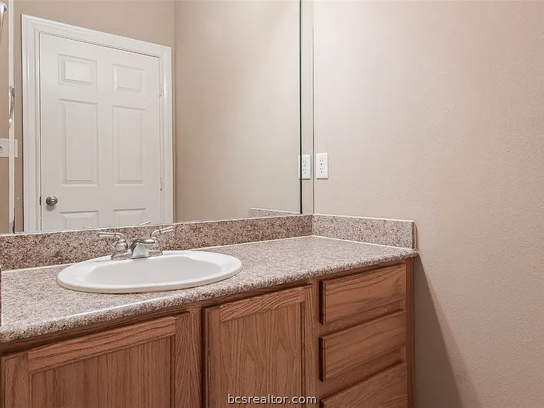 801 Luther St W #805 — Photo 16