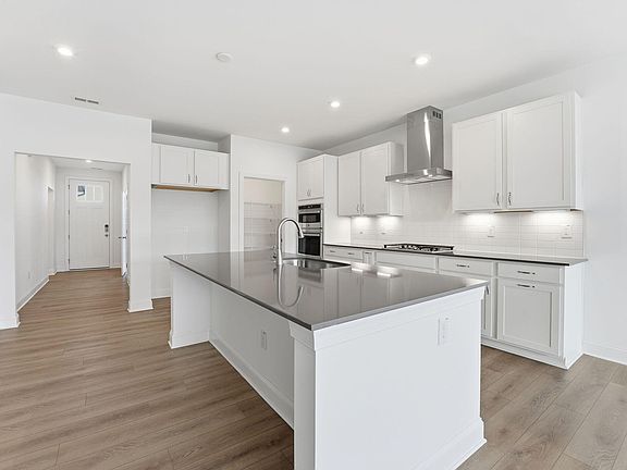 3rd image of 3106 Kiawa Pointe Ln #212