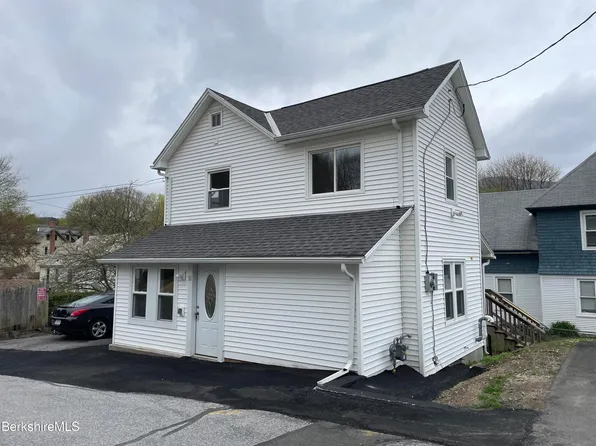 11 1st St, Adams, MA 01220