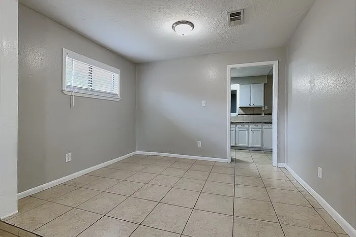 7731 Bunker Wood Ln — Photo 7
