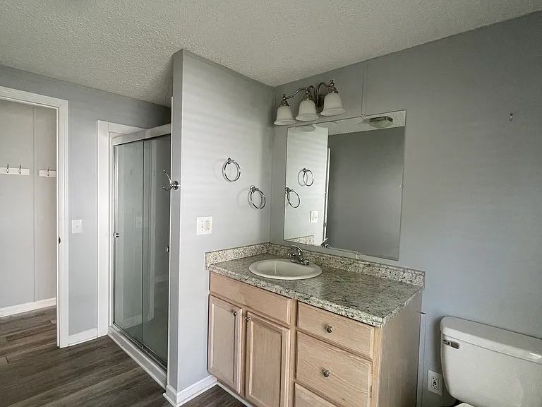 207 Cumberland Ln — Photo 5