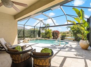 9206 Shadow Oak Ln, Naples, FL 34120